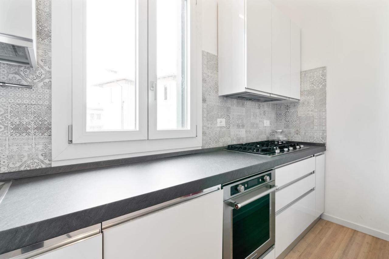 Prato Della Valle Roomy Flat Pádua Exterior foto